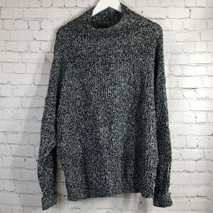 NYDJ sweater black and white